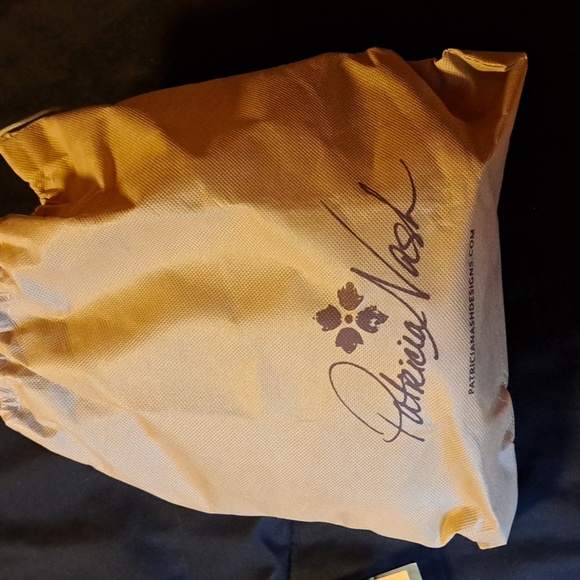 NWT Patricia Nash Finch Crossbody Bag in Lava - Picture 12 of 13